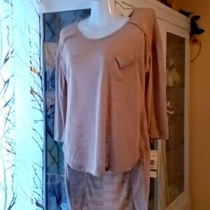 eyeshadow long sleeved top